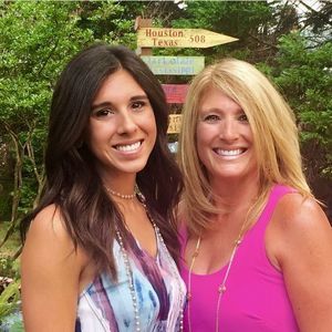 Meet your Posher, Casie